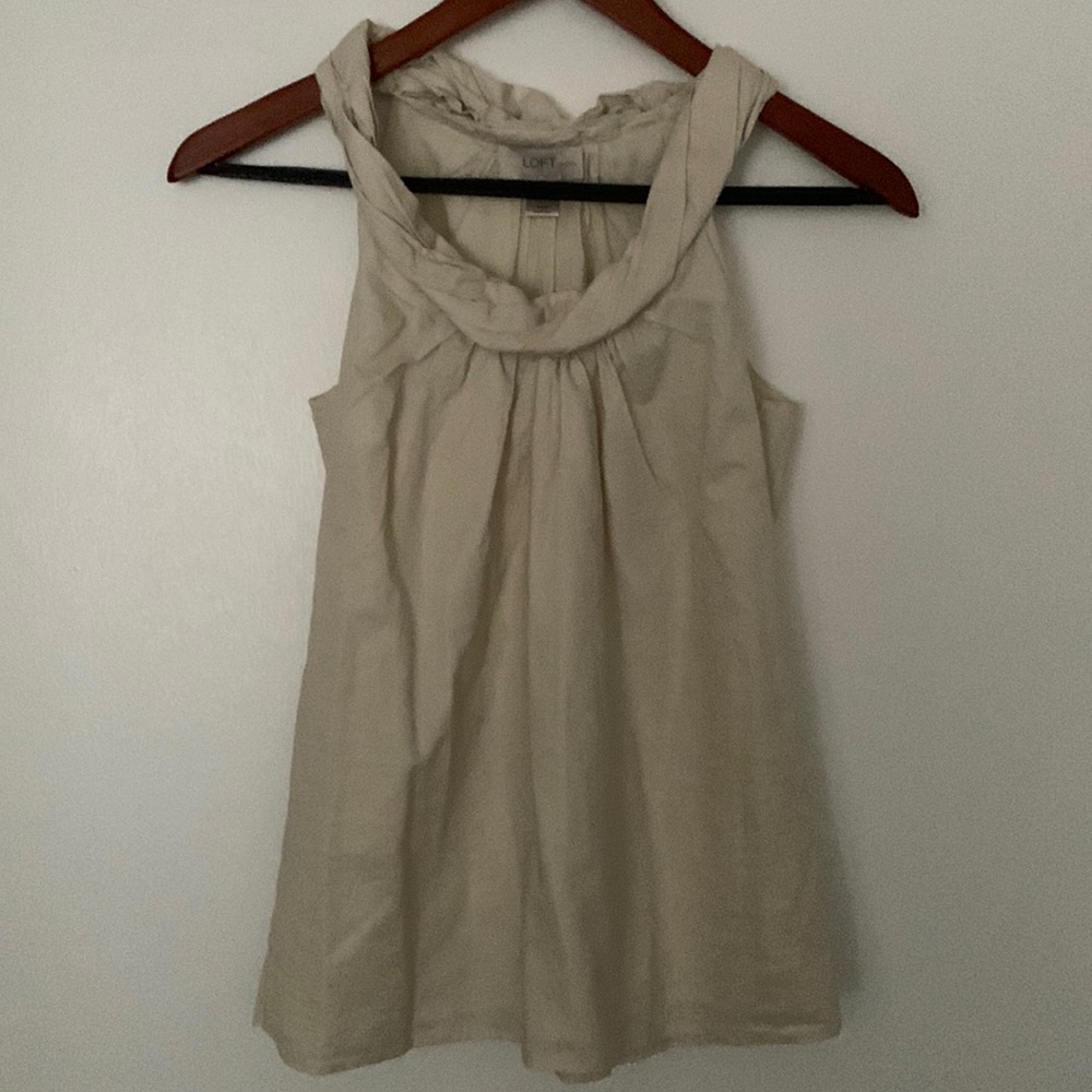 Summer top no sleeve. Loft Petite XS